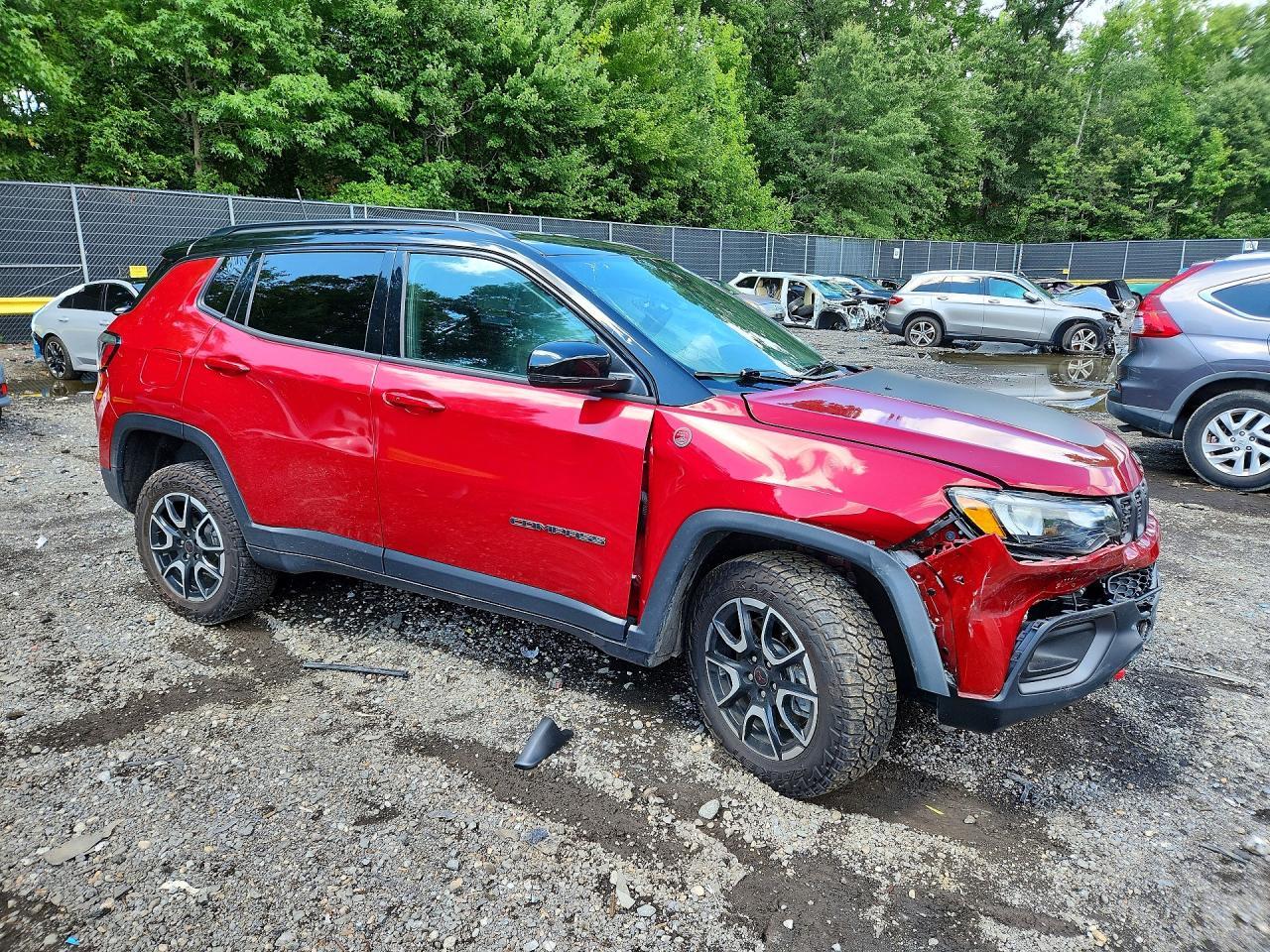 2025 Jeep Compass Trailhawk - Фото 4