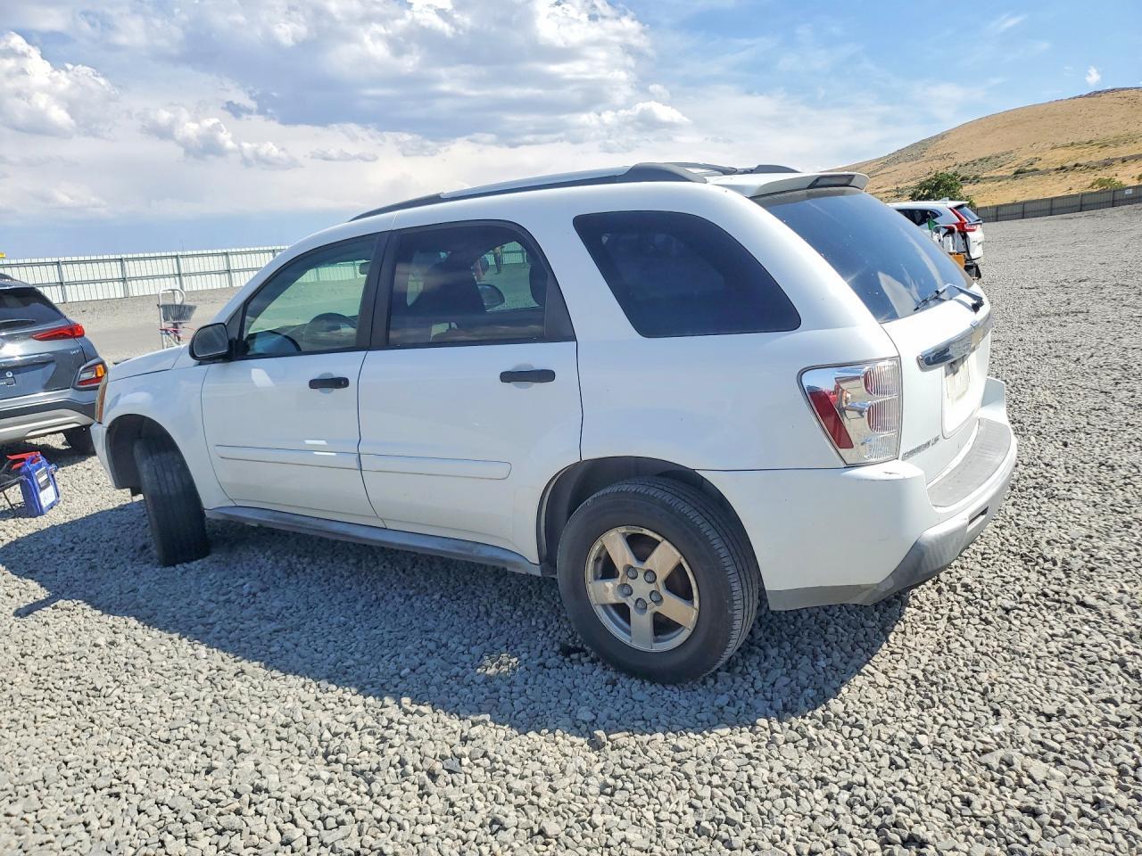 2005 Chevrolet Equinox Ls - Фото 2