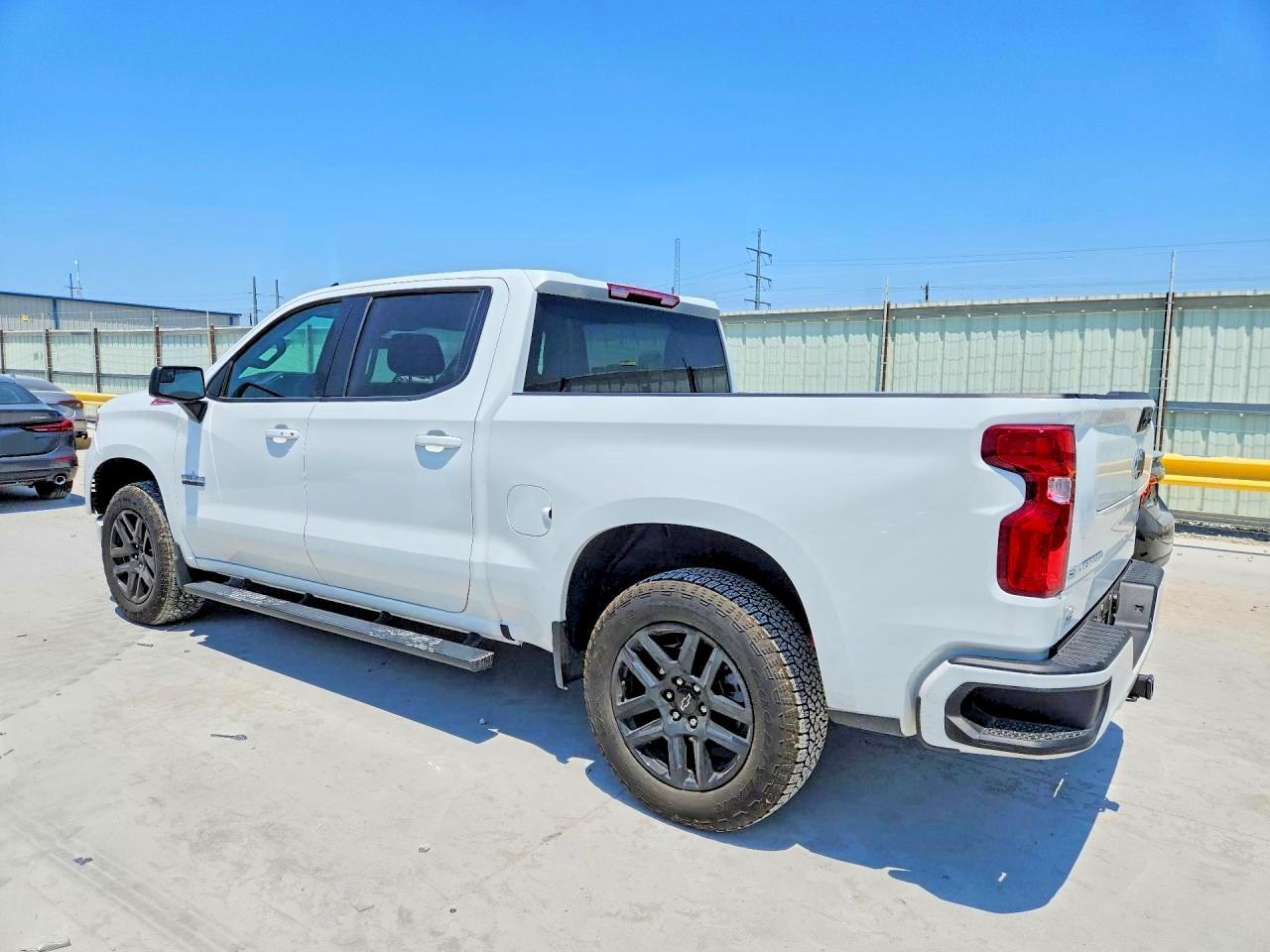 2026 Chevrolet Silverado K1500 Rst - Фото 2