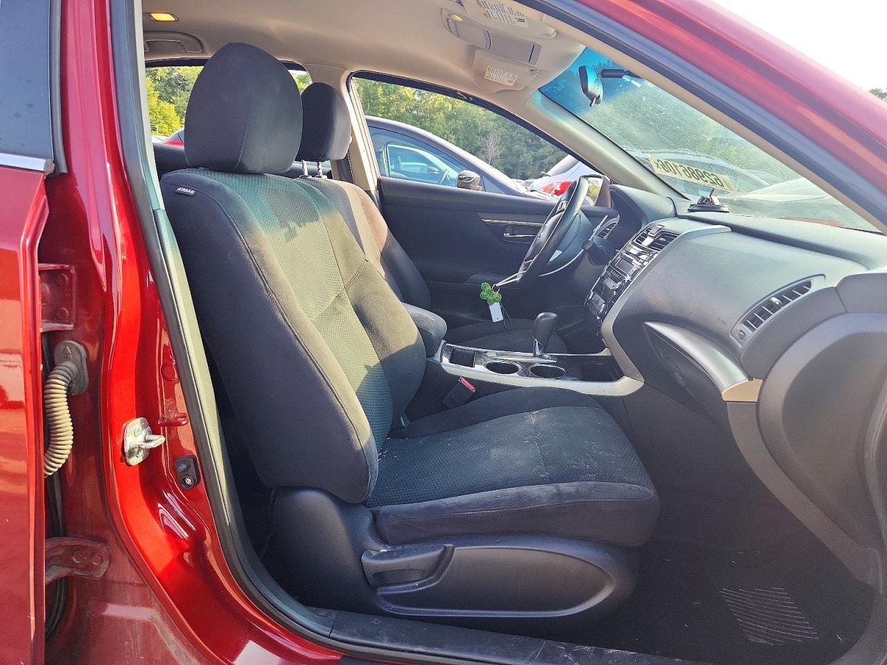 2014 Nissan Altima 2.5 S - Фото 7