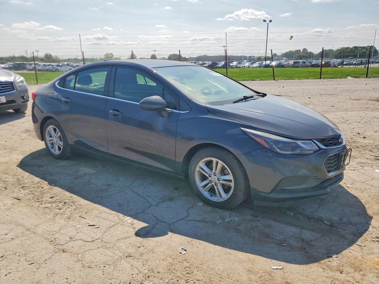 2018 Chevrolet Cruze Lt - Фото 4