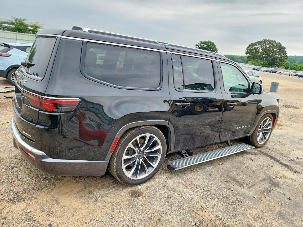 2022 Jeep Wagoneer Series Iii - Image 3