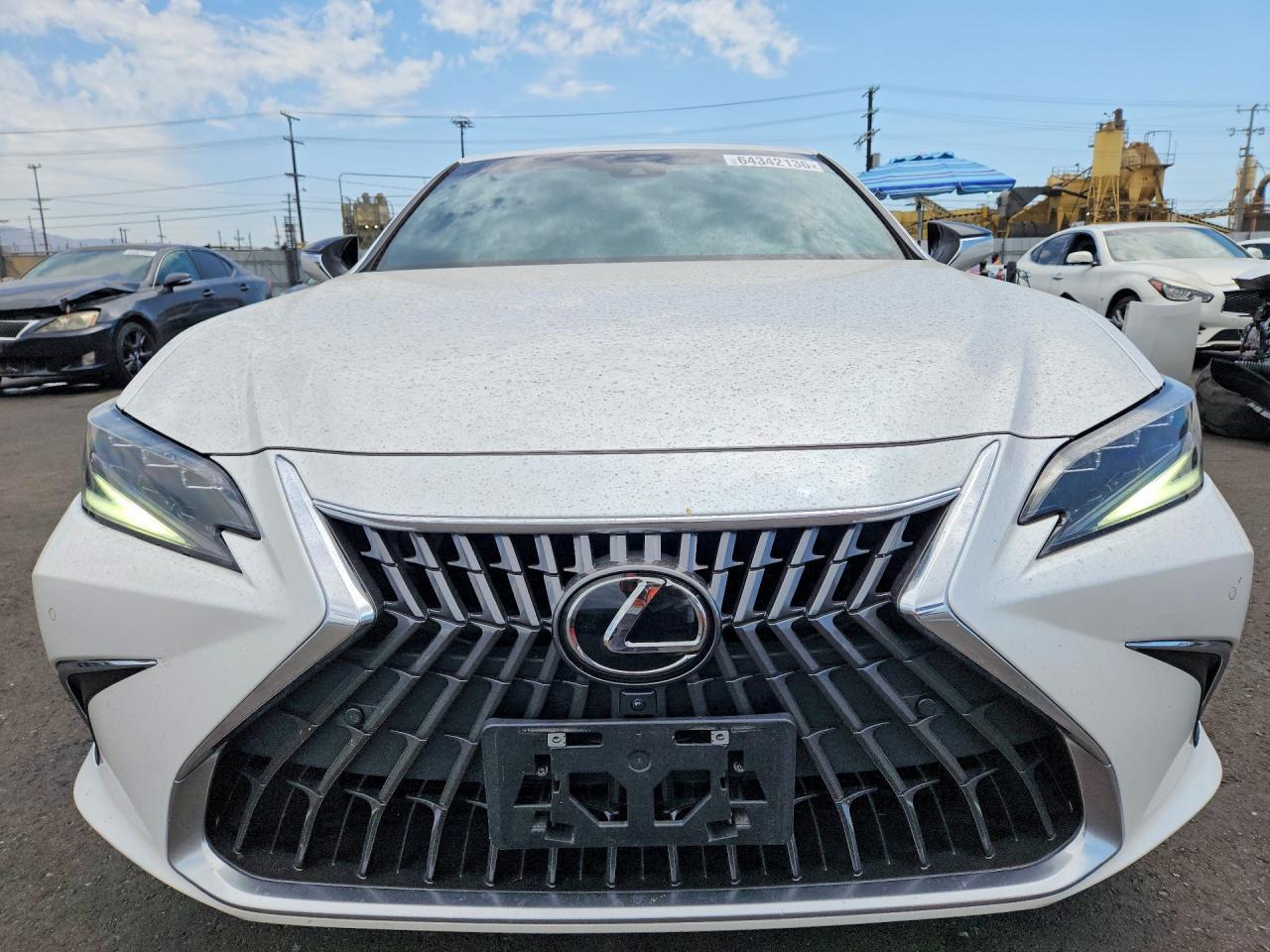 2025 Lexus Es 300H Luxury - Фото 5