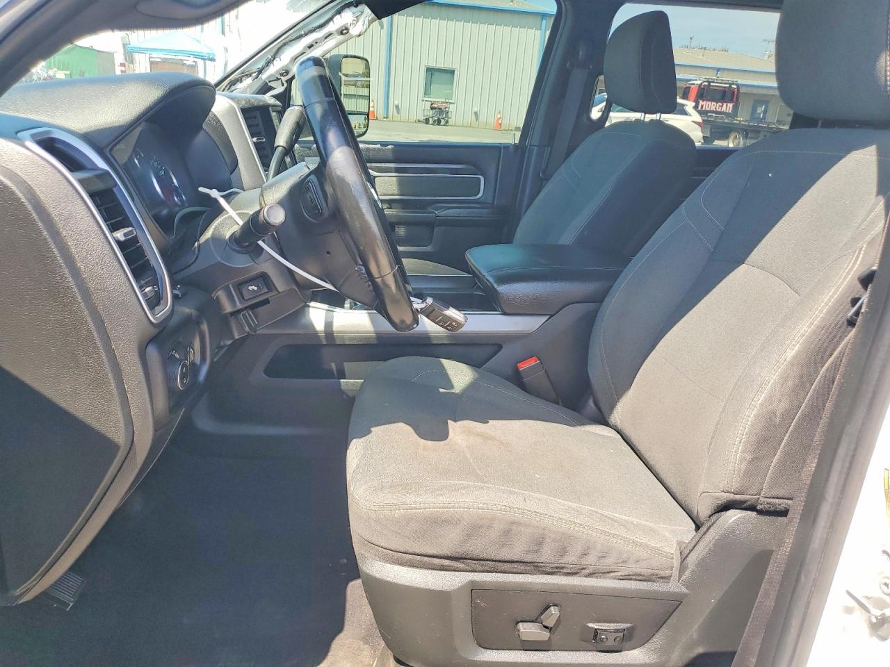 2022 Ram 3500 Big Horn/Lone Star - Image 7