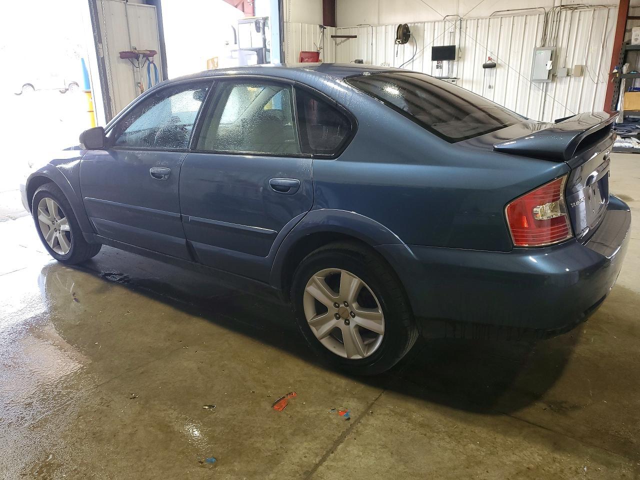 2005 Subaru Legacy Outback 3.0R - Фото 2