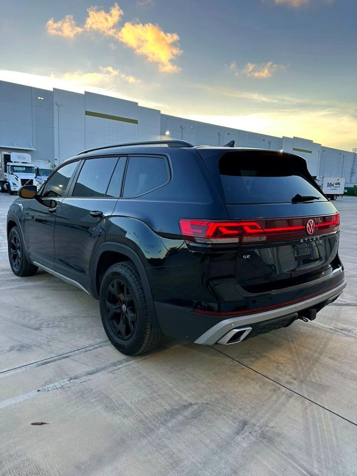 2025 Volkswagen Atlas Peak Edition Se - Фото 4