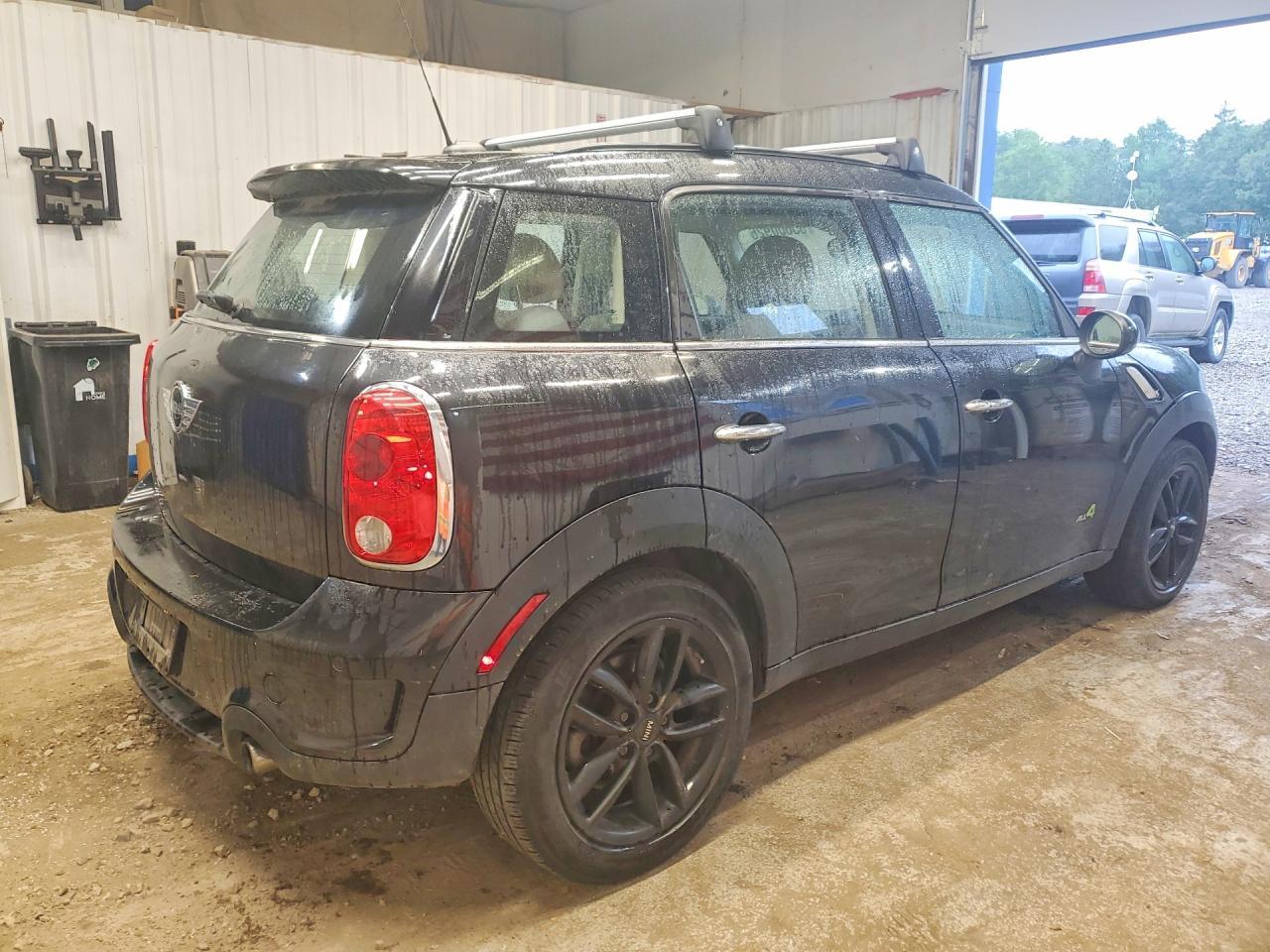 2014 Mini Cooper S Countryman - Image 3