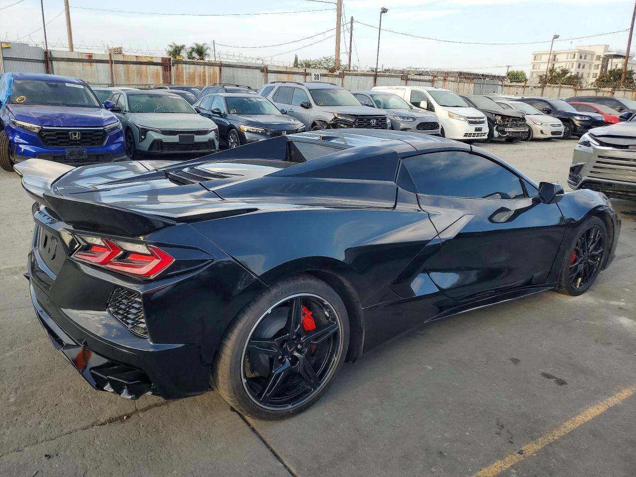 2024 Chevrolet Corvette Stingray 2Lt - Фото 3