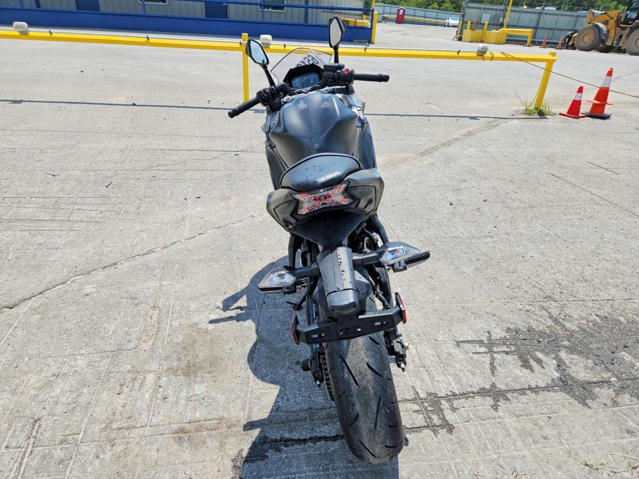 2022 Kawasaki Ex650 N - Фото 4