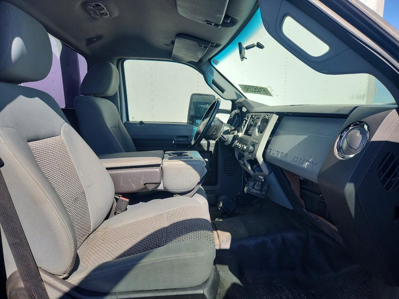 2012 Ford F650 Super Duty - Фото 5