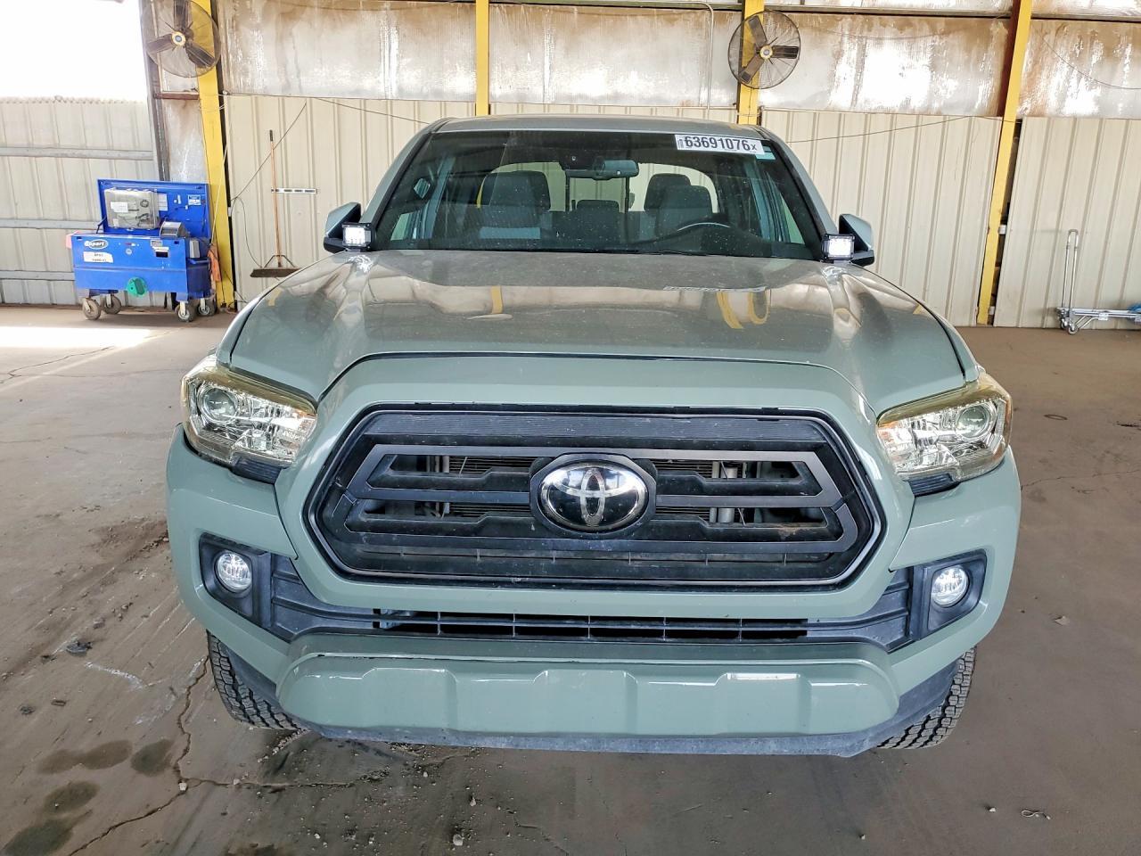2022 Toyota Tacoma Trd Off-Road - Фото 5