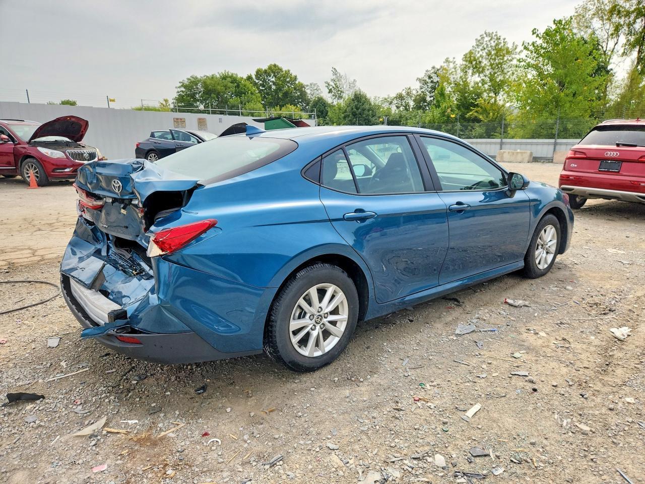 2025 Toyota Camry Le - Image 3