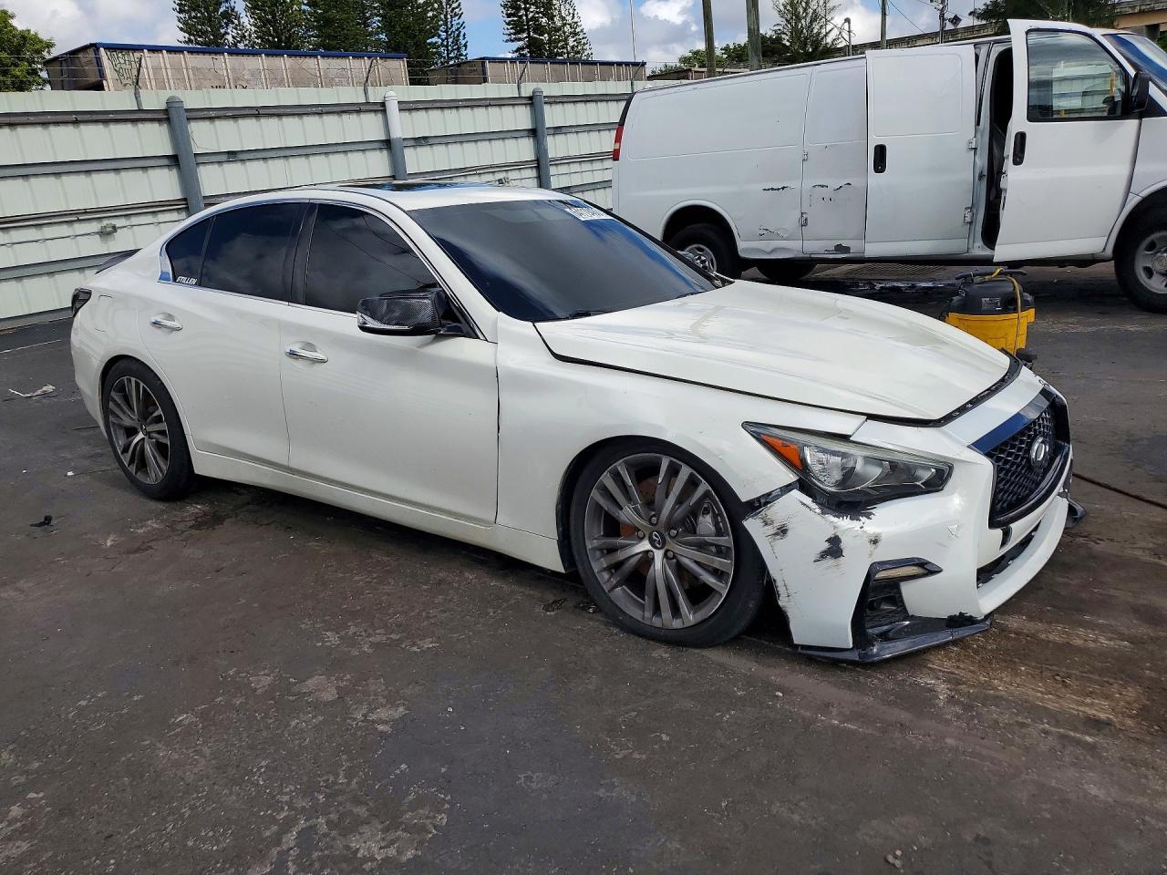 2014 Infiniti Q50 Base - Фото 4
