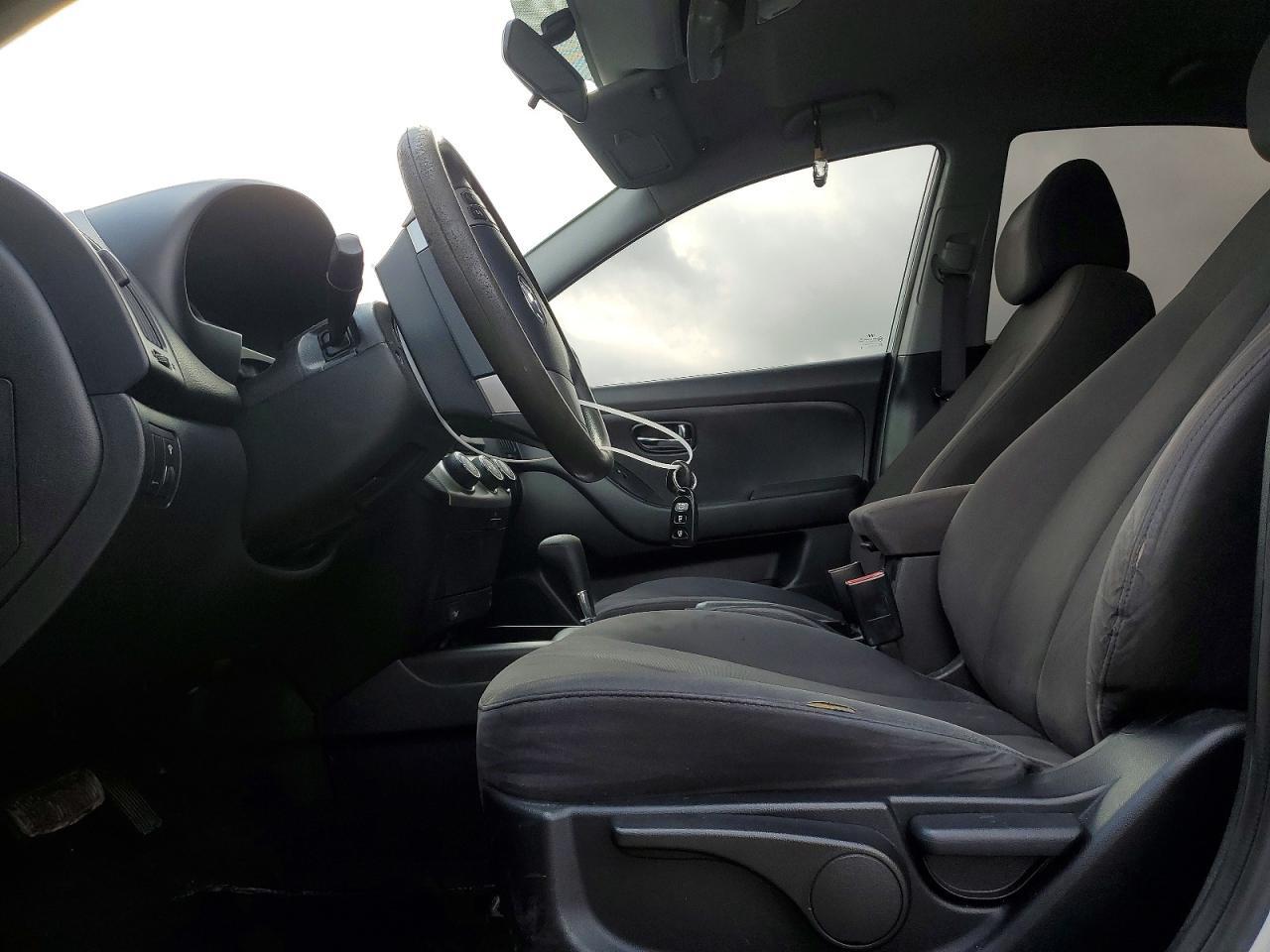 2010 Hyundai Elantra Blue - Image 7