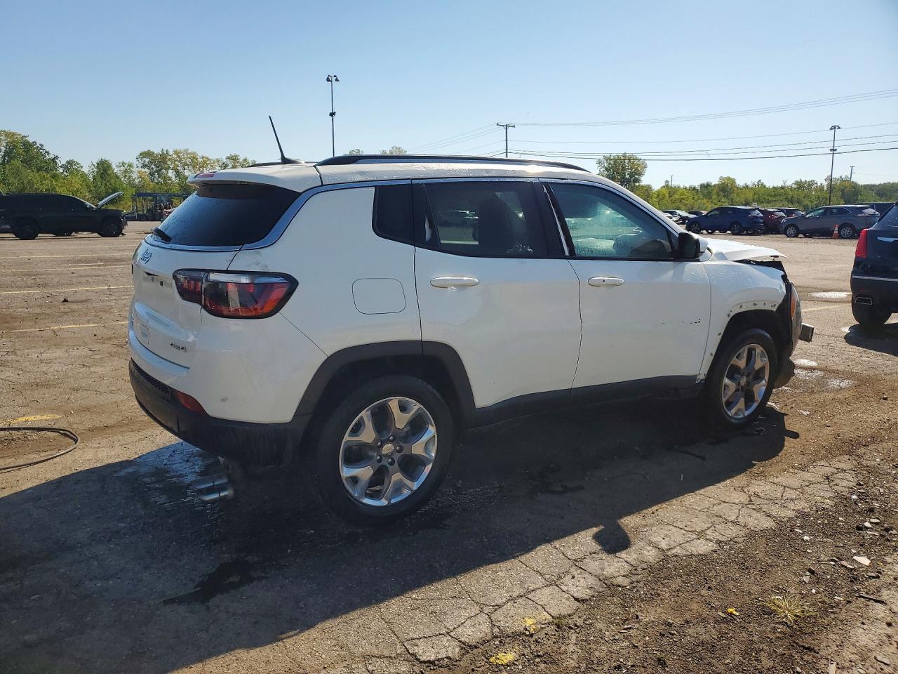 2020 Jeep Compass Limited - Image 3