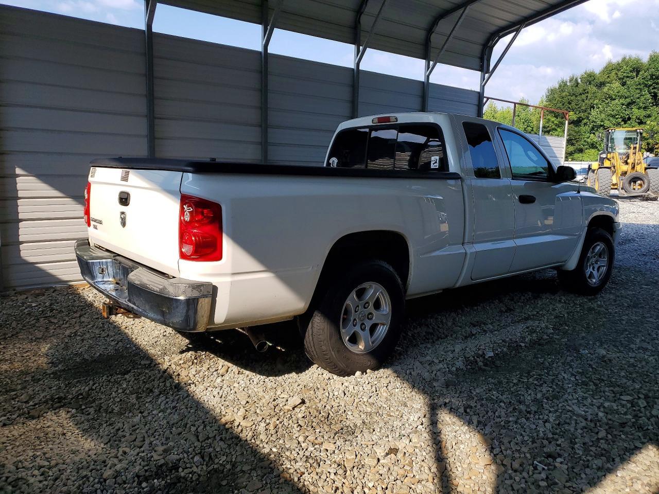2006 Dodge Dakota Slt - Фото 3