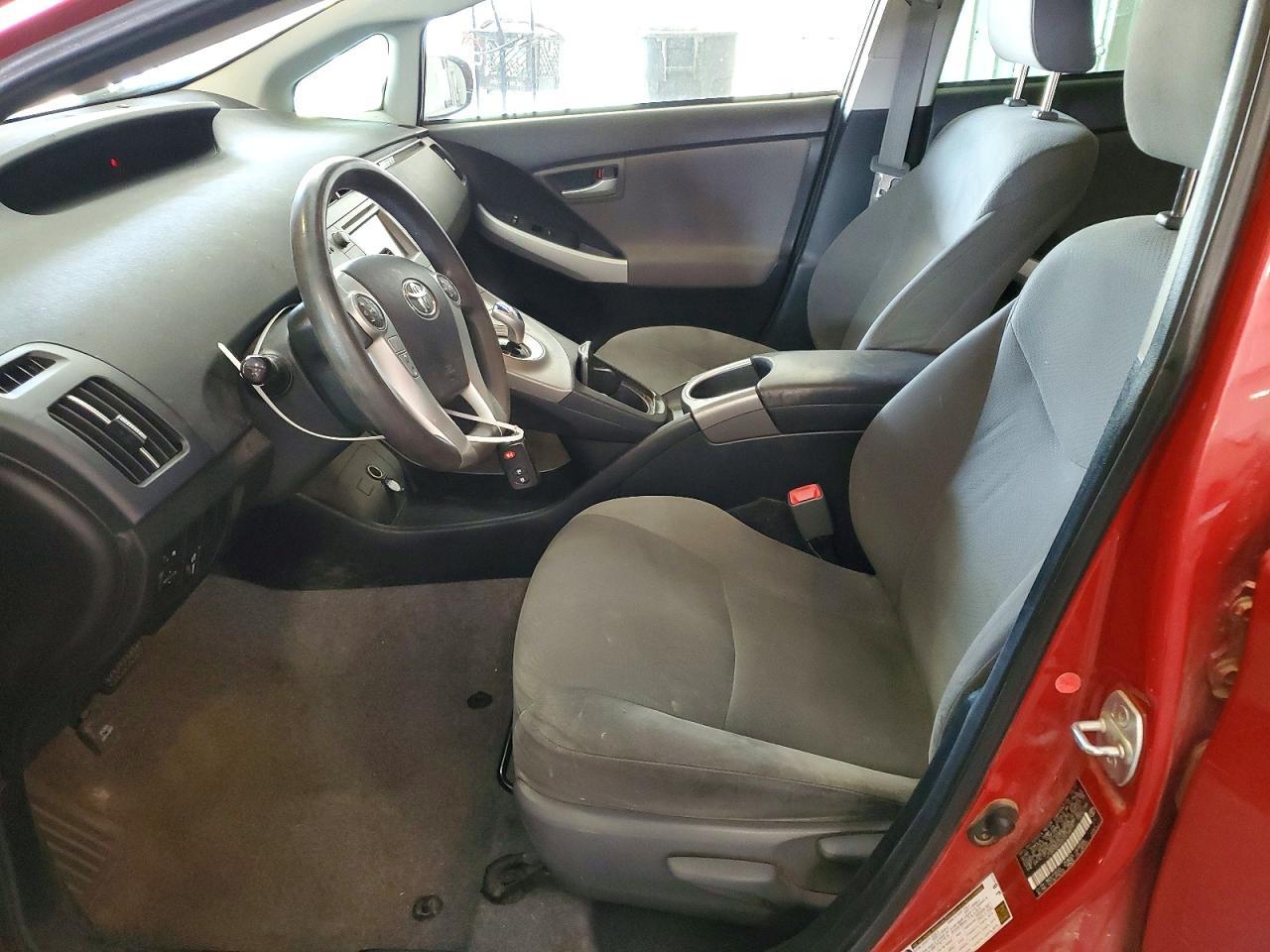 2013 Toyota Prius Two - Image 7