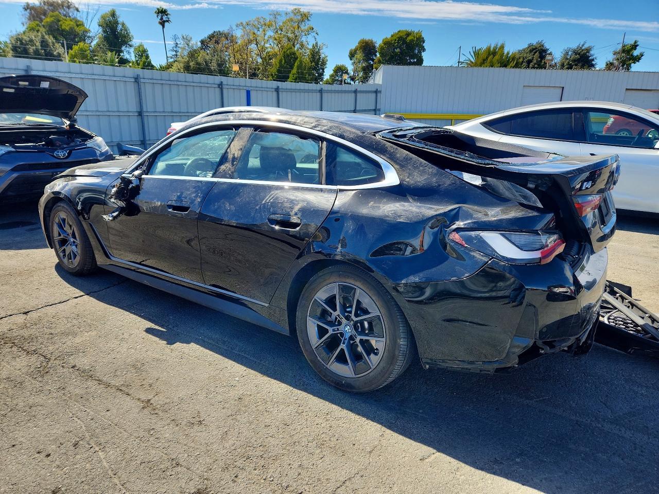 2023 BMW I4 Edrive 35 - Image 2