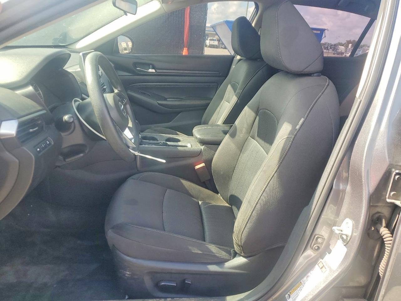 2020 Nissan Altima S - Фото 7
