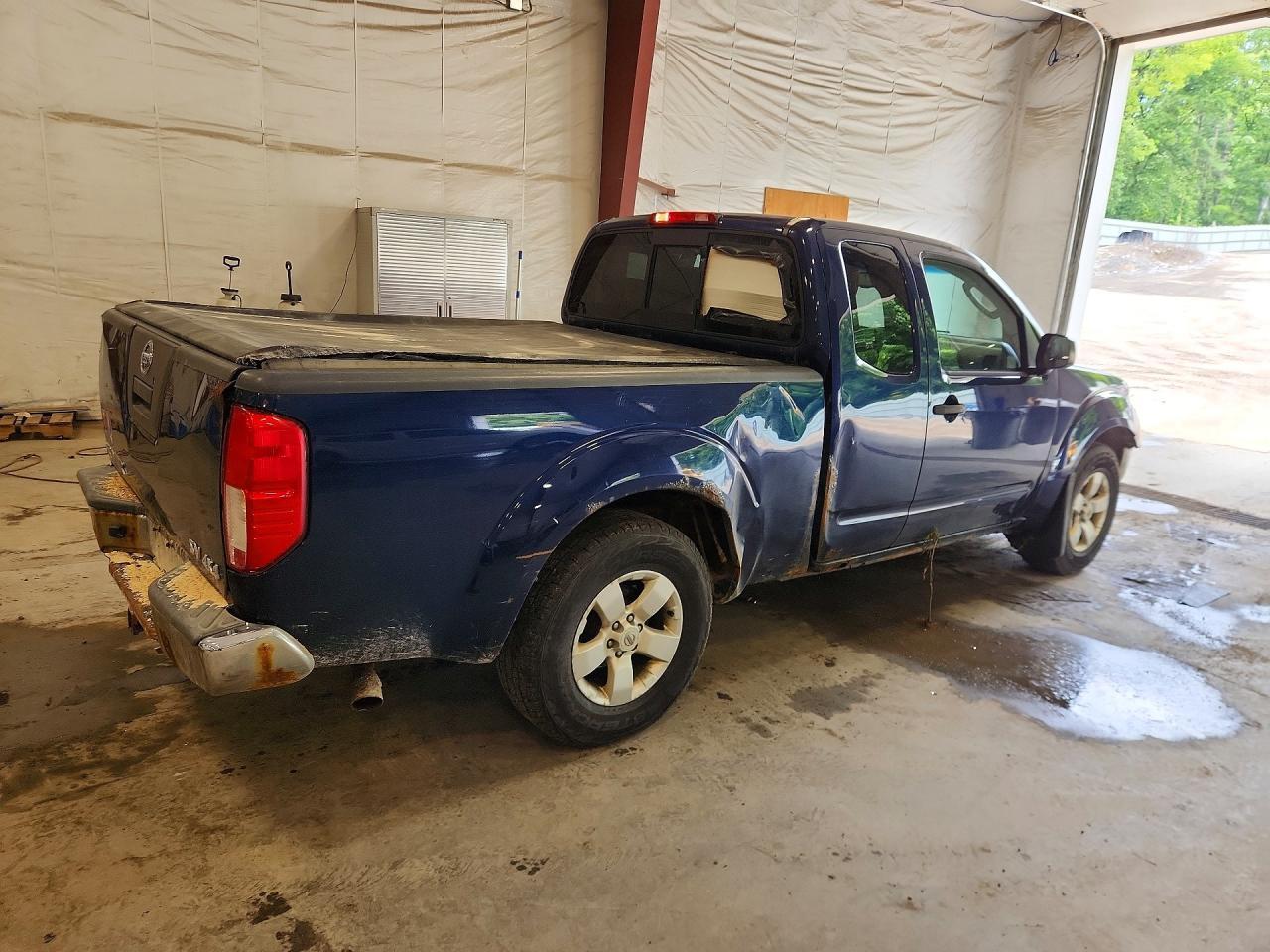2011 Nissan Frontier Sv V6 - Image 3