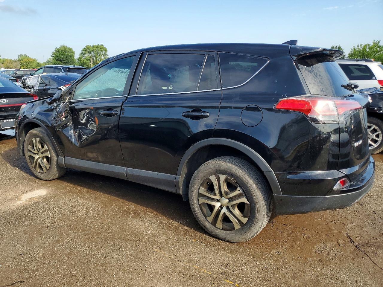 2018 Toyota Rav4 Le - Image 2