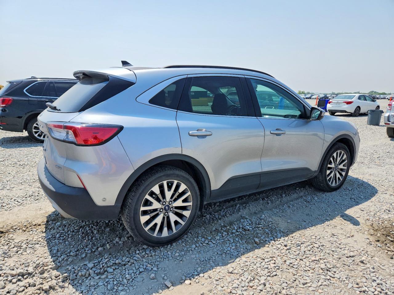 2021 Ford Escape Titanium - Фото 3
