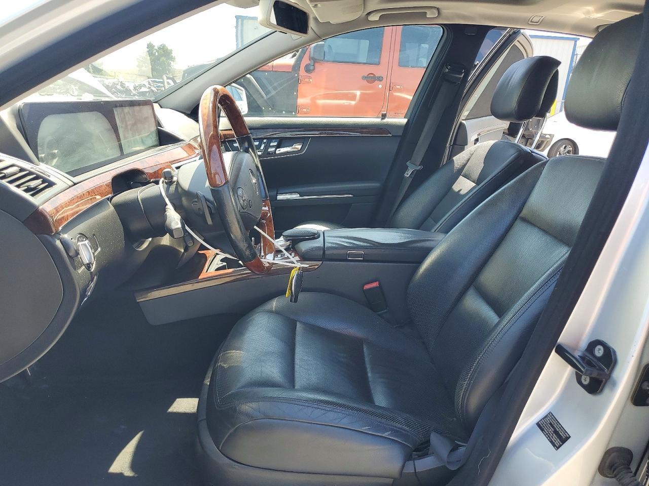 2012 Mercedes-Benz S 550 - Фото 7