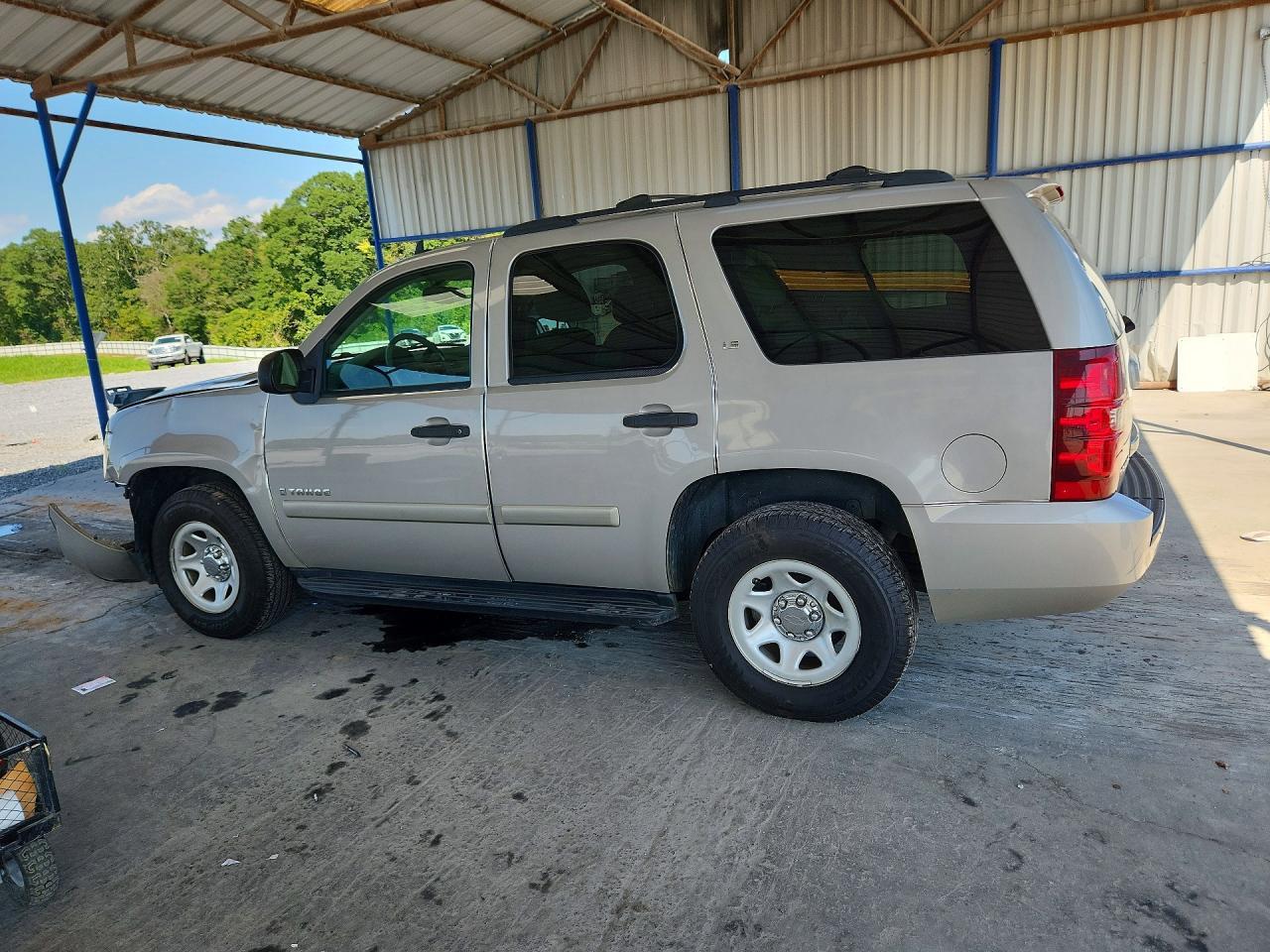 2008 Chevrolet Tahoe C1500 - Фото 2