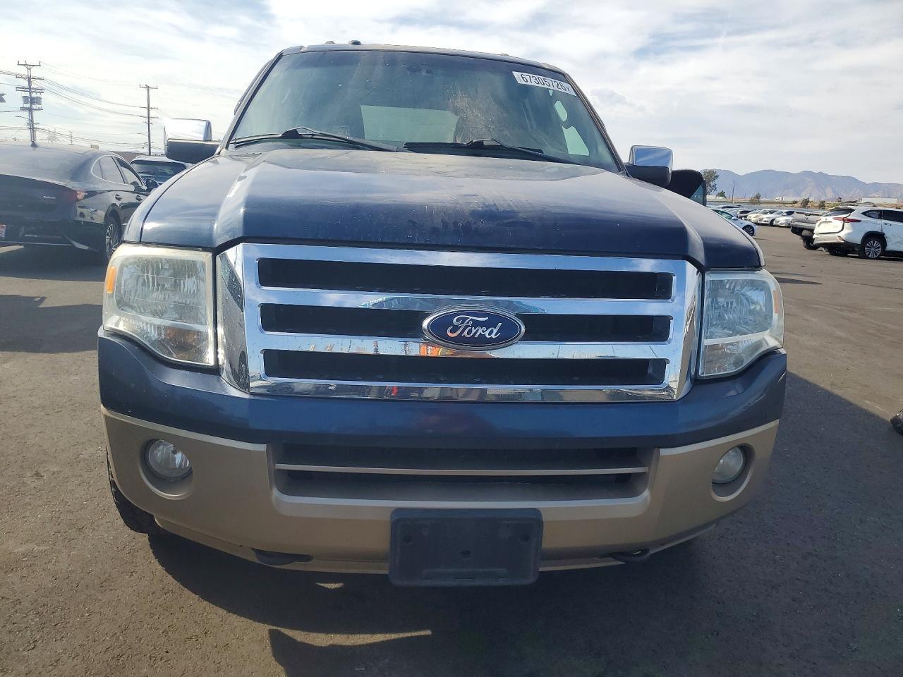 2013 Ford Expedition Xlt - Фото 5