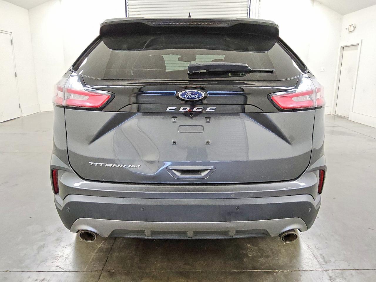 2022 Ford Edge Titanium - Фото 6