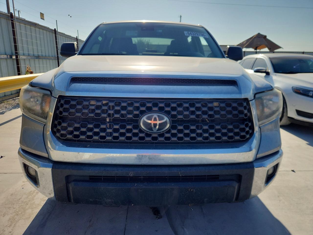 2021 Toyota Tundra Sr5 - Image 5