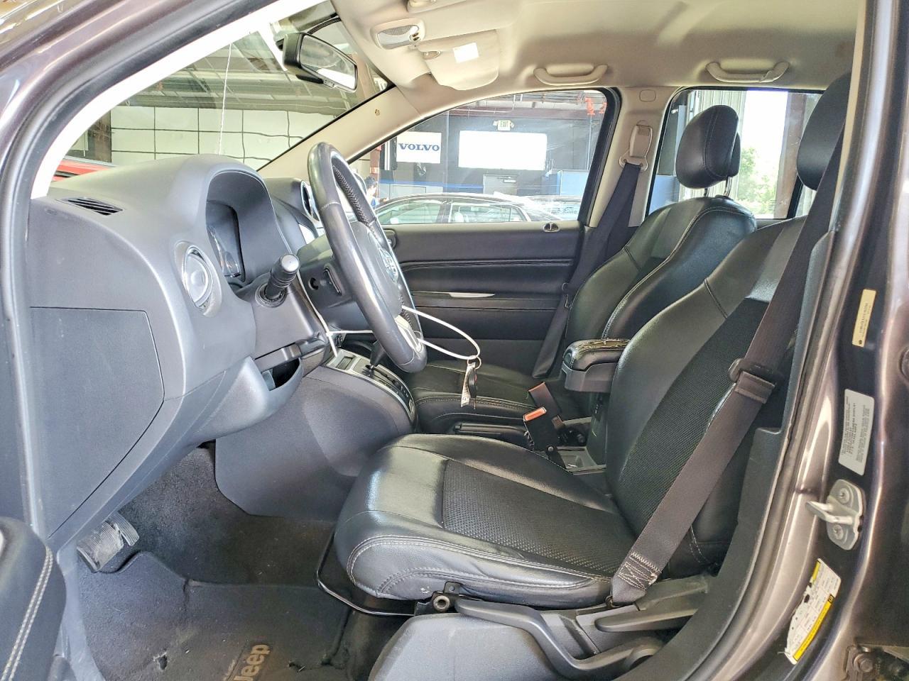 2015 Jeep Compass Latitude - Фото 7