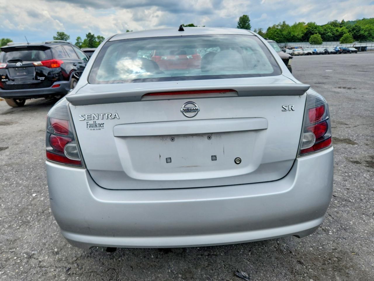 2011 Nissan Sentra 2.0 - Image 6