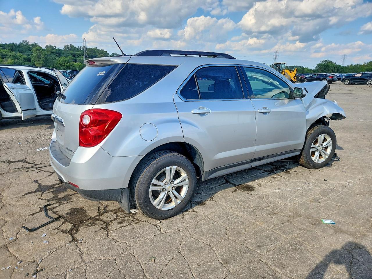 2013 Chevrolet Equinox Lt - Фото 3