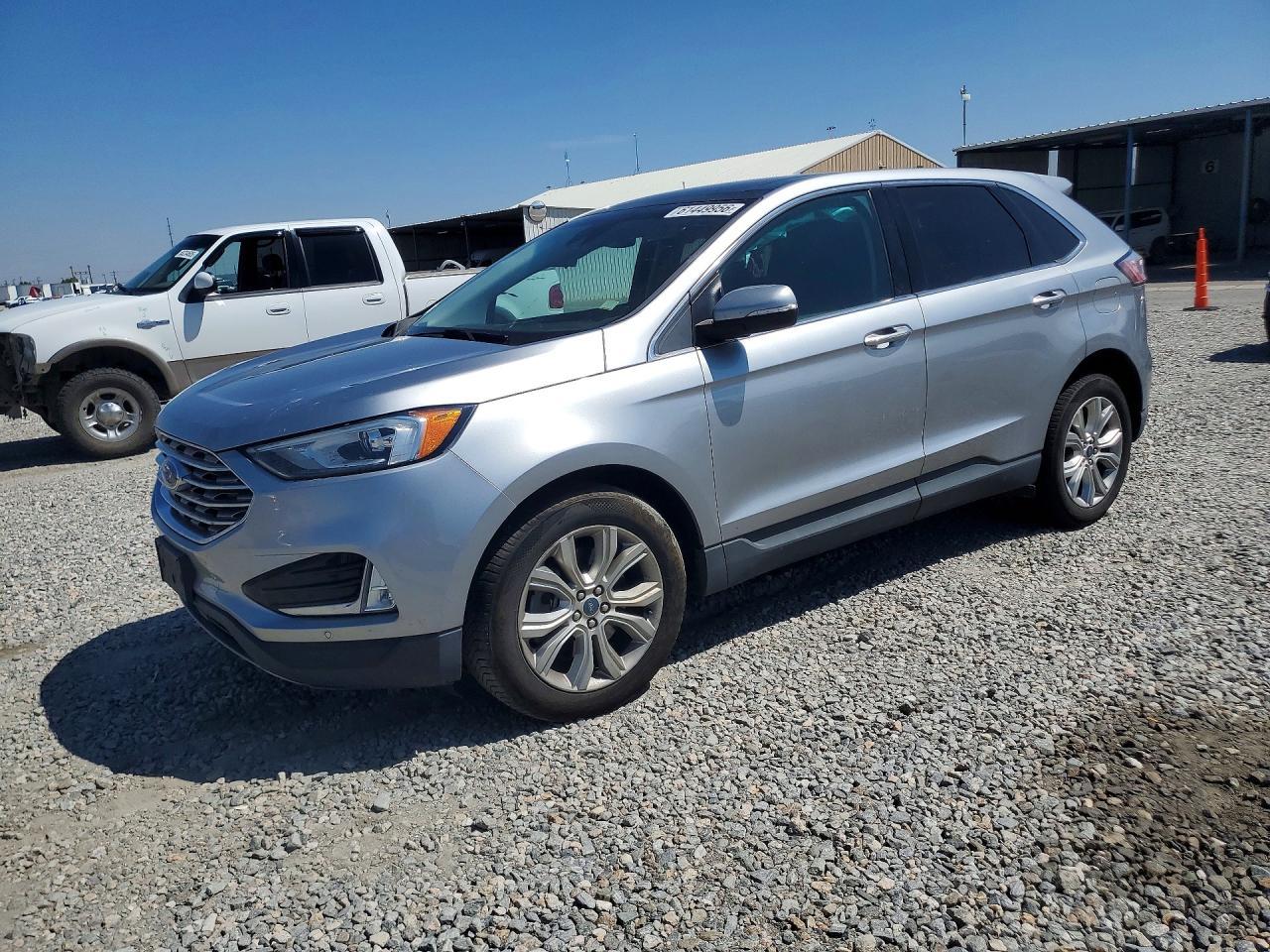2021 Ford Edge Titanium