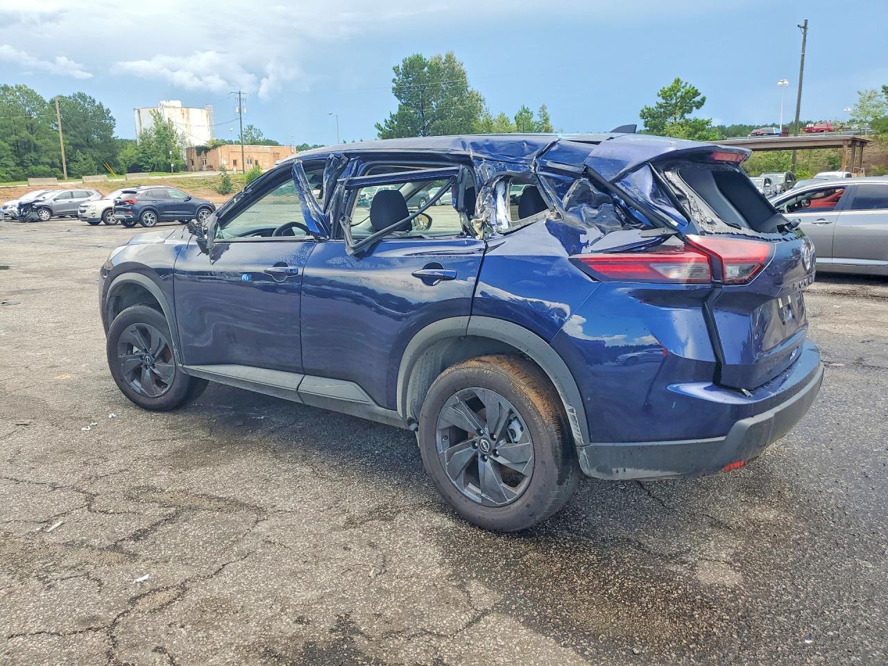 2026 Nissan Rogue Sv - Фото 2