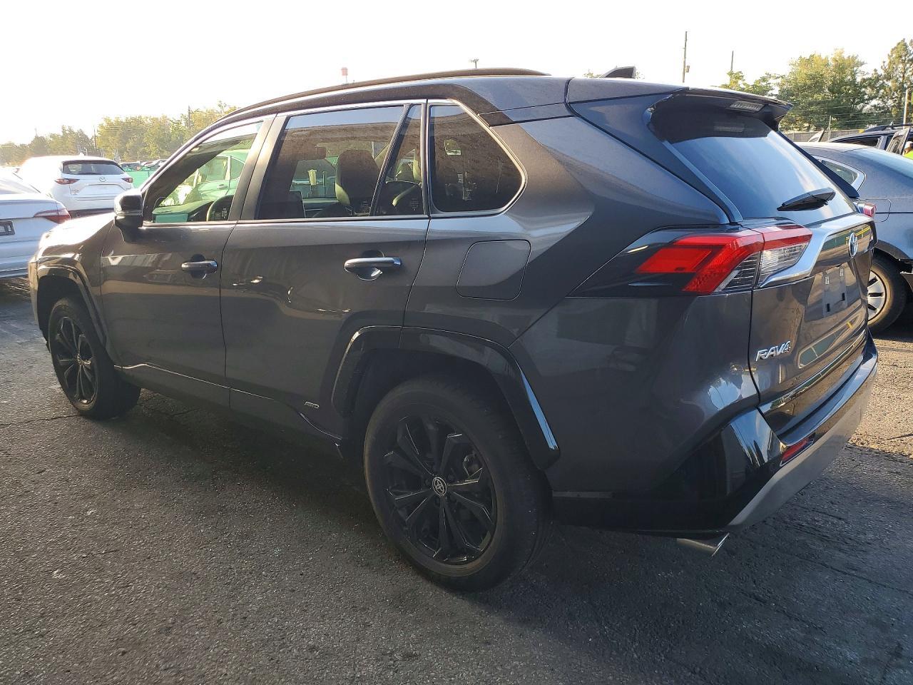 2022 Toyota Rav4 Xse - Фото 2