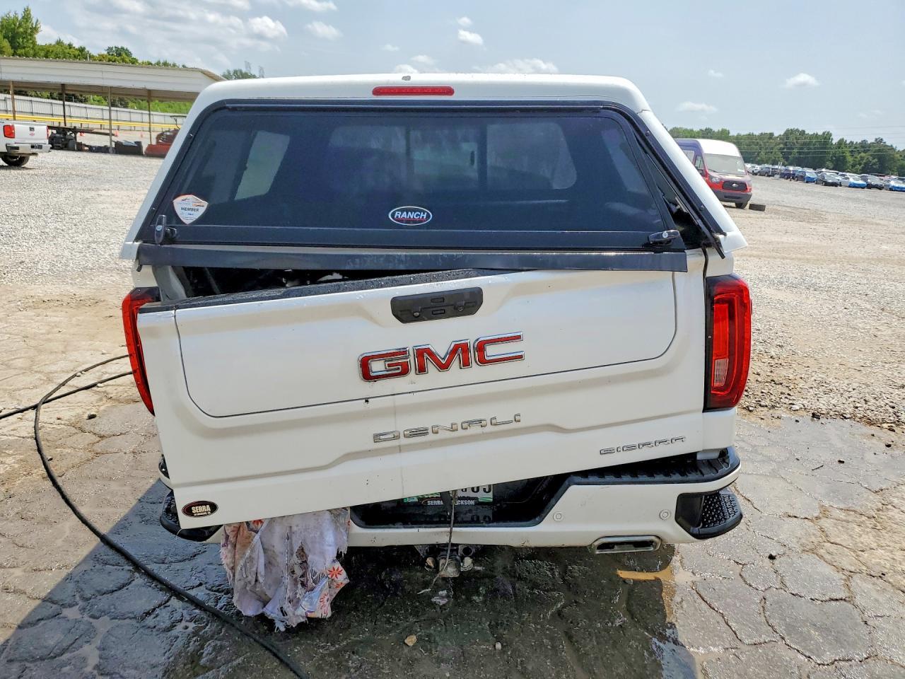2022 GMC Sierra K1500 Denali - Image 6