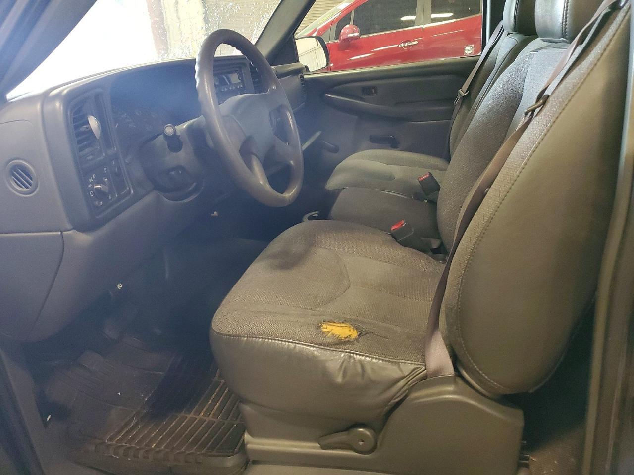 2005 Chevrolet Silverado C1500 - Фото 7