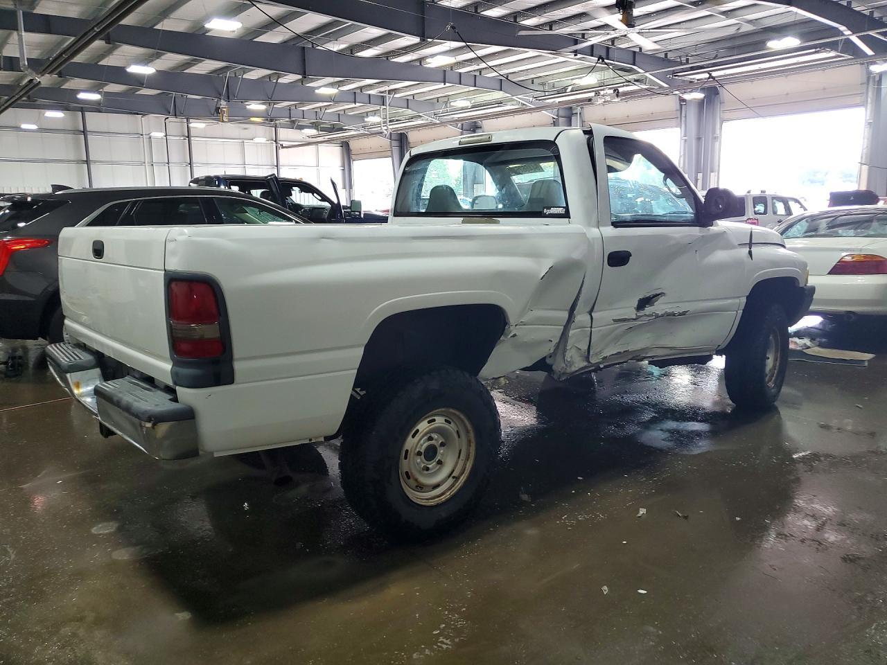 2000 Dodge Ram 1500 - Image 3