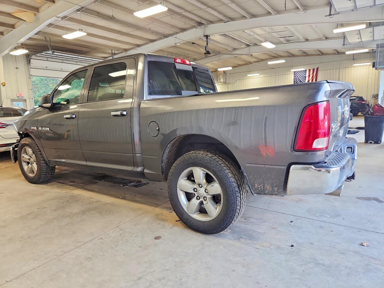 2015 Ram 1500 Slt - Фото 2