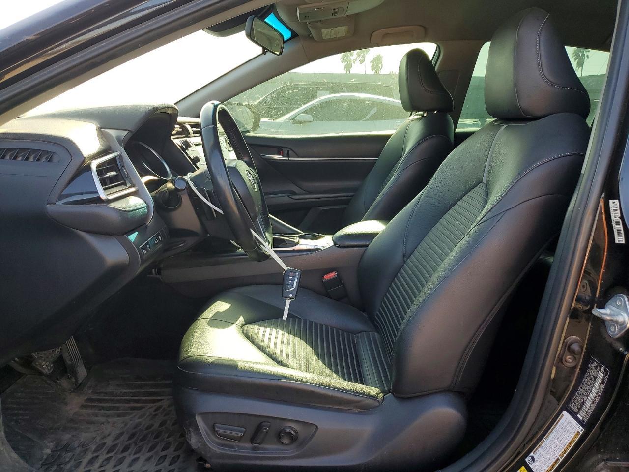2018 Toyota Camry Se - Image 7