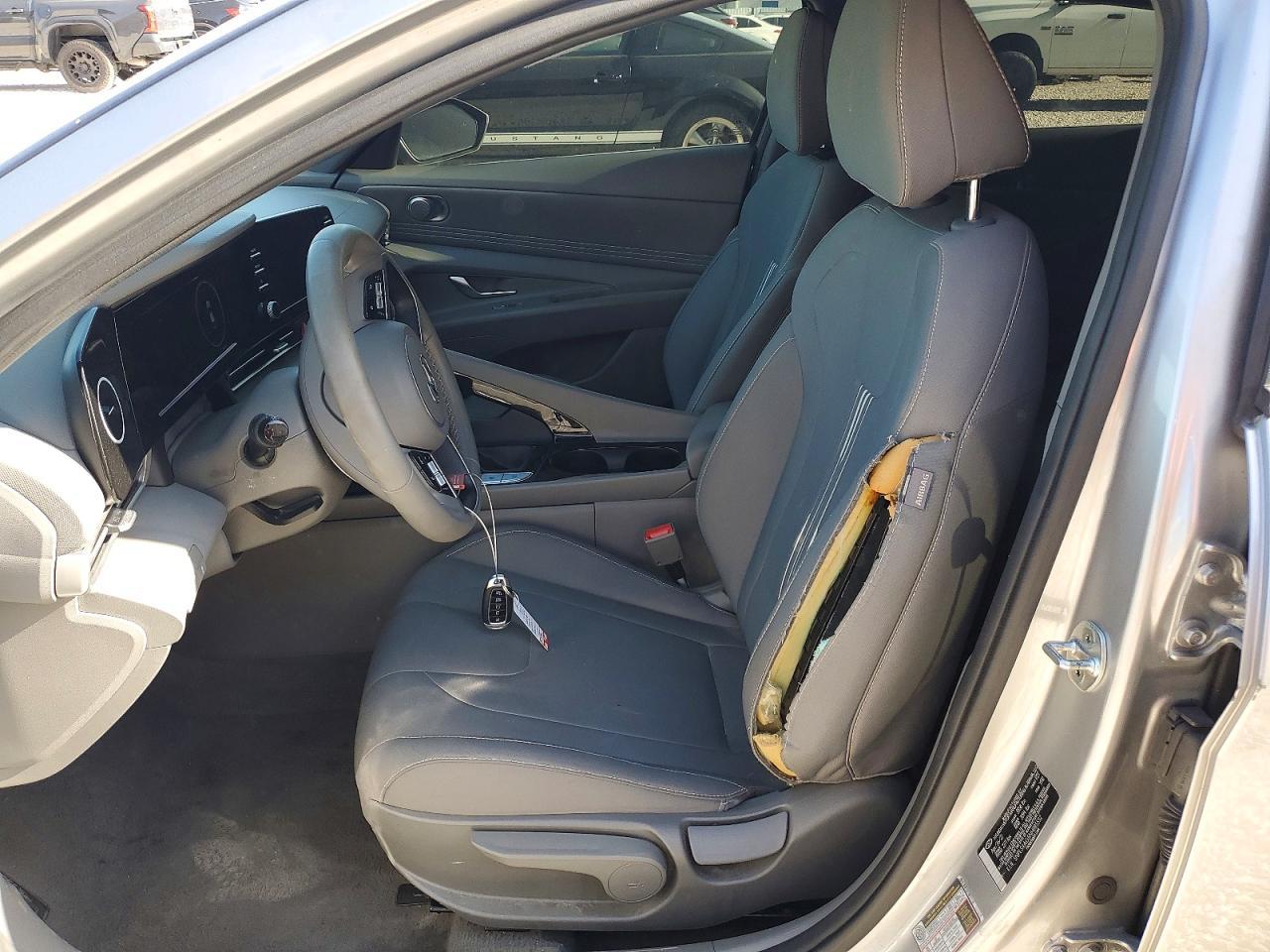 2022 Hyundai Elantra Sel - Фото 7
