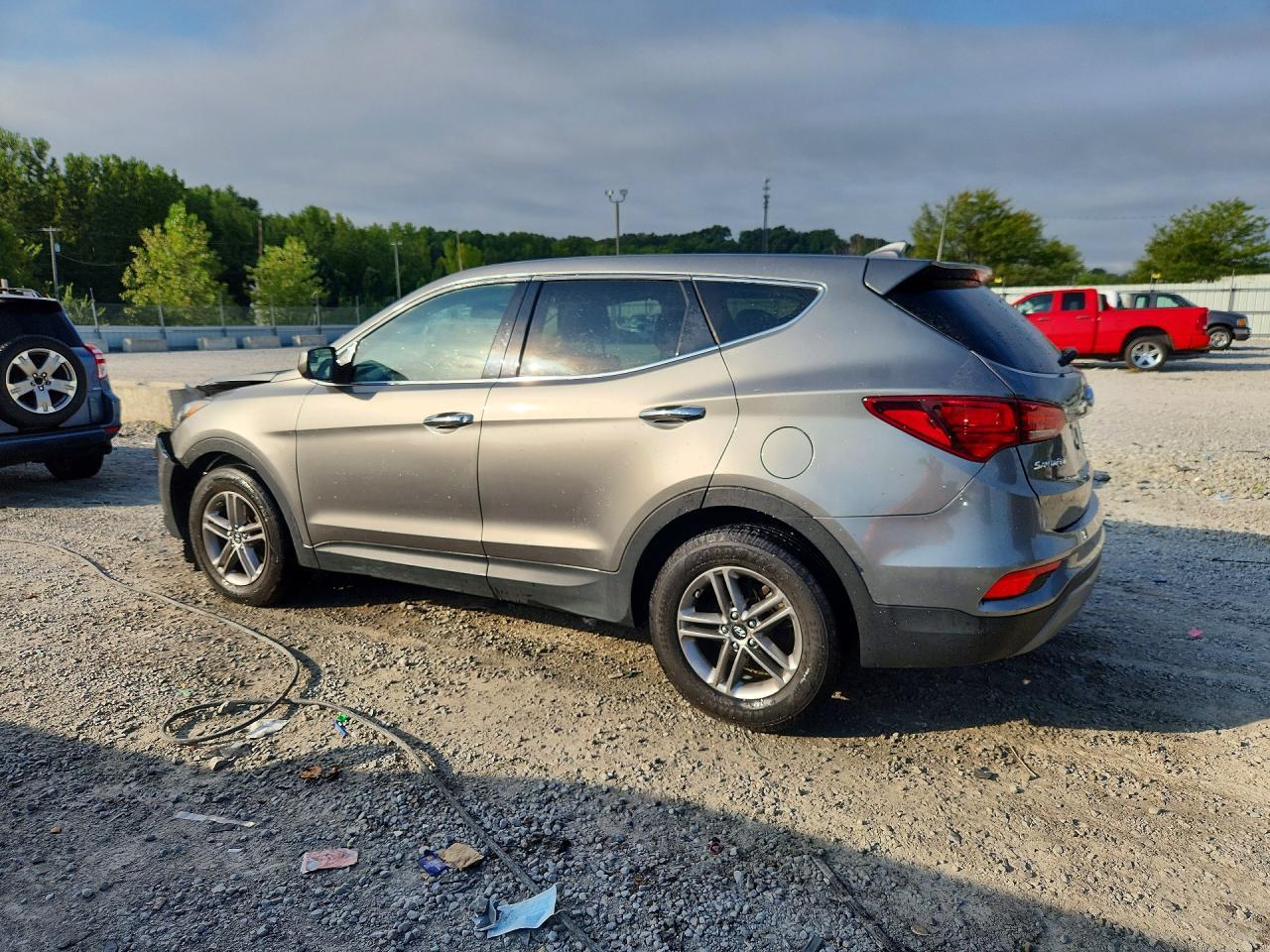 2017 Hyundai Santa Fe Sport 2.4L - Image 2