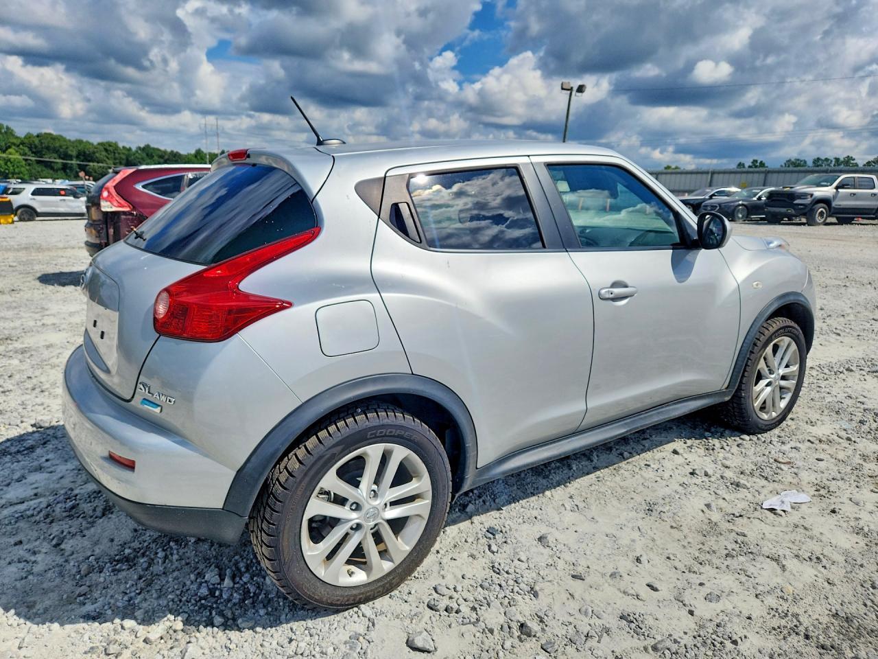 2013 Nissan Juke S - Фото 3