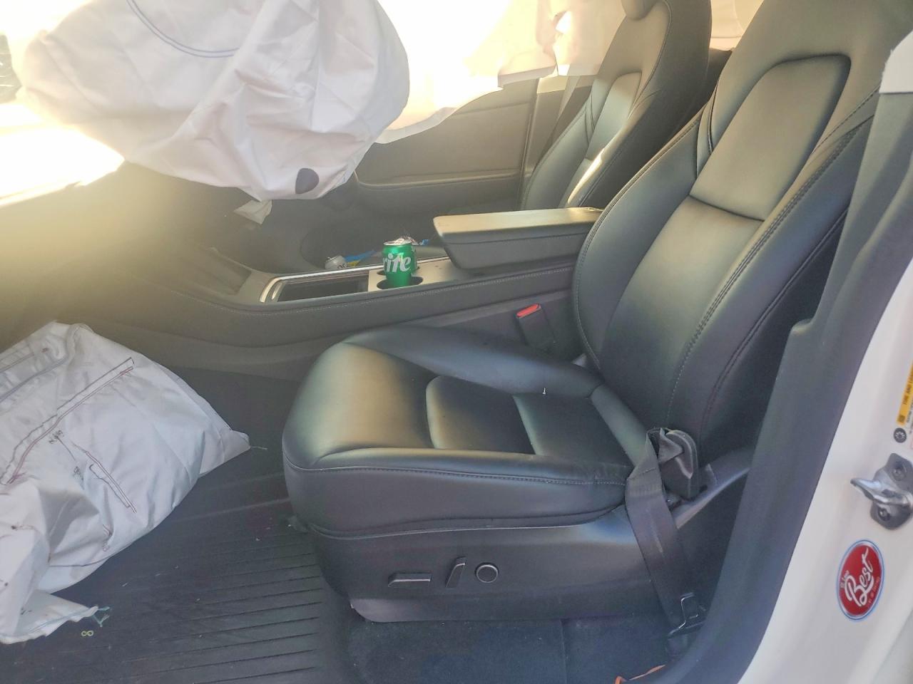 2022 Tesla Model Y - Image 7