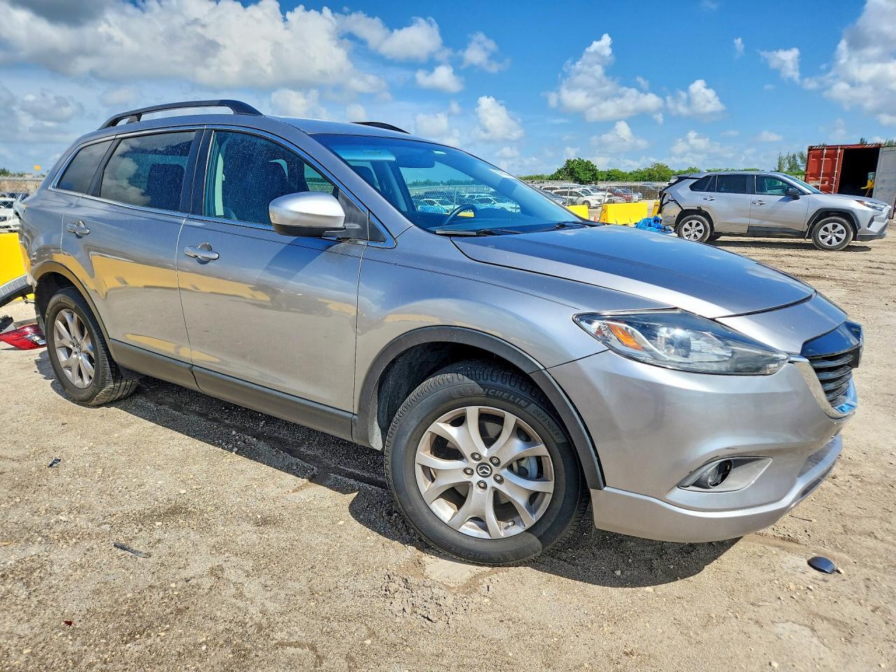 2015 Mazda Cx-9 Touring - Image 4