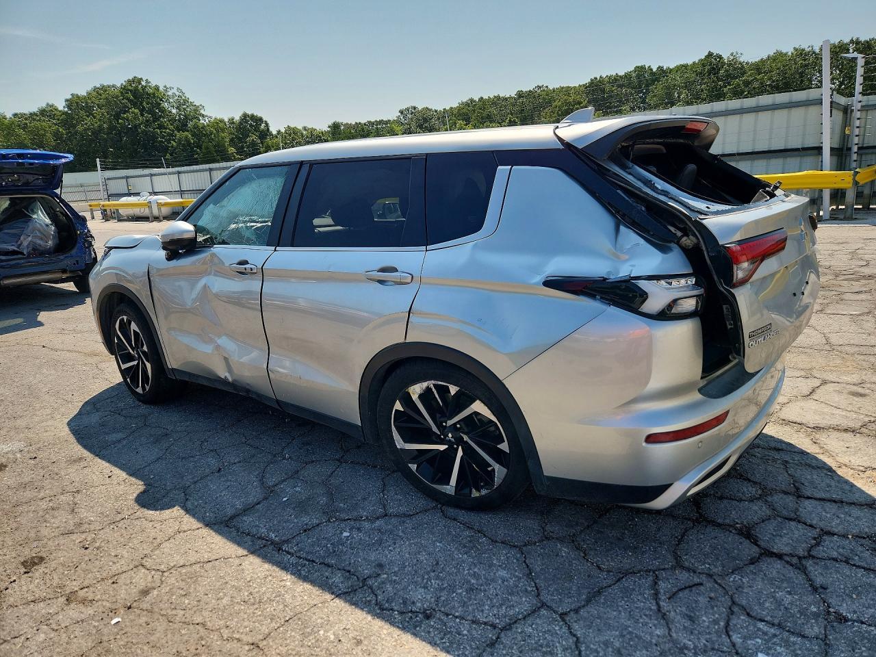 2024 Mitsubishi Outlander Se - Фото 2