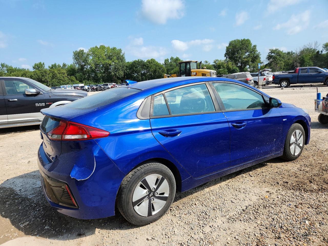2019 Hyundai Ioniq Blue - Image 3
