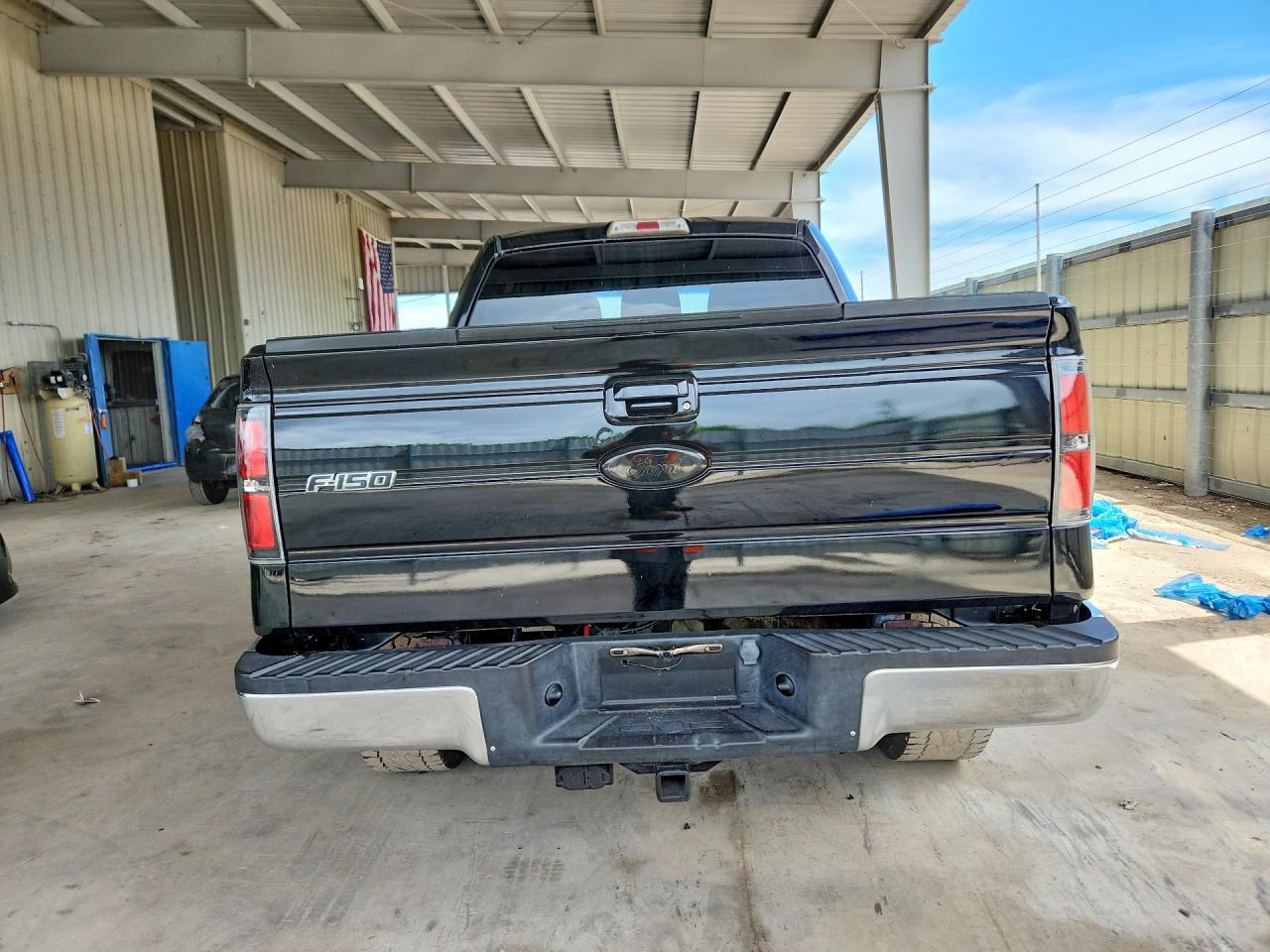 2011 Ford F150 Supercrew - Фото 6